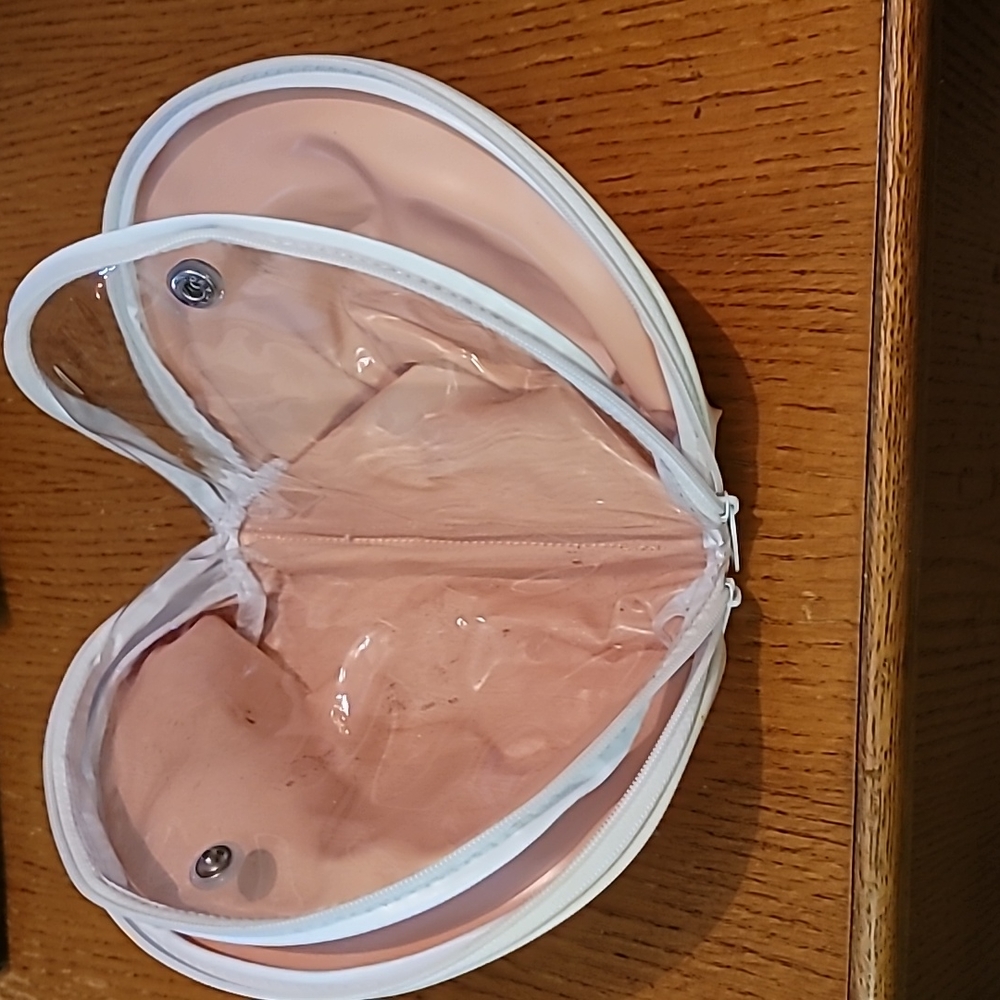 PRINCIPAL SECRET CASE W/ 2 LARGE CLEAR WINDOWS